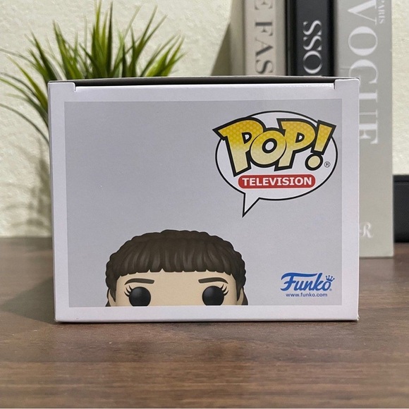 Funko Pop! Eleven, Stranger Things, Collectors item- NWT - Picture 6 of 6
